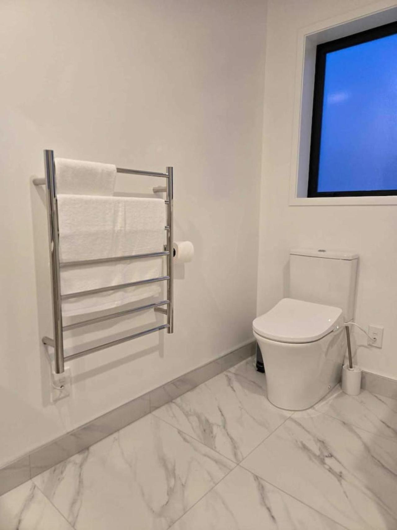Cbd 2 - 2 Bed 2 Bath *